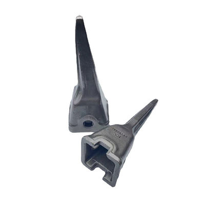 Hautes dents Digger Bucket Parts de roche de pelle rétro de la rigidité 47-52HRC