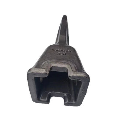 Hautes dents Digger Bucket Parts de roche de pelle rétro de la rigidité 47-52HRC